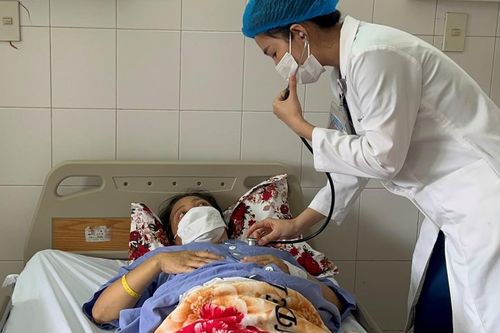 Cứu sống sản phụ băng huyết sau sinh, rối loạn đông máu nguy kịch