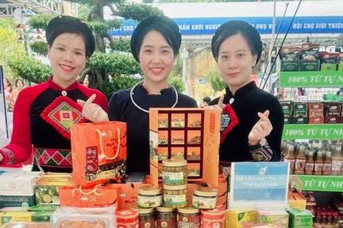 Phụ nữ với khát vọng khởi nghiệp từ tài nguyên bản địa
