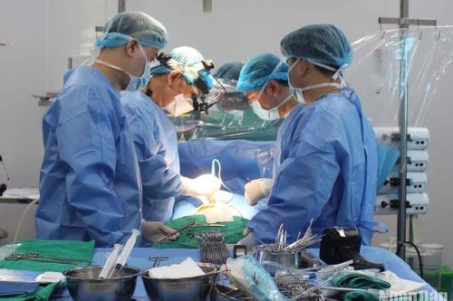 Ba trẻ em ở Thái Bình được triển khai kỹ thuật phẫu thuật tim hở
