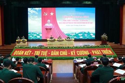 Trường Sĩ quan Chính trị tổ chức Hội thảo khoa học về Phòng, chống 'tự diễn biến', 'tự chuyển hóa' của sĩ quan cấp phân đội