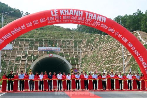 Cao tốc Quốc lộ 45 - Diễn Châu hơn 12.800 tỷ chính thức khánh thành