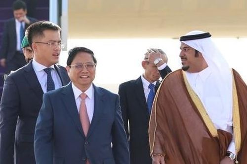 Thủ tướng đến Riyadh, bắt đầu các hoạt động thăm Ả-rập Xê-út