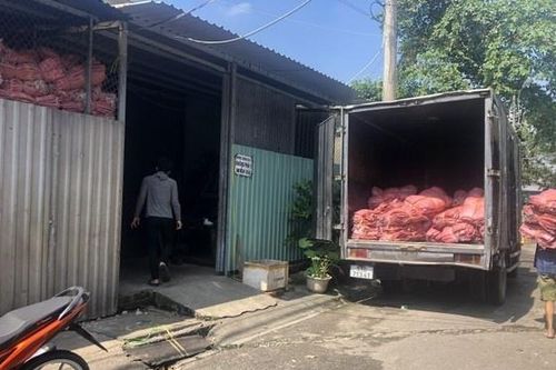 Người dân 'kêu cứu' vì sống chung với ô nhiễm và tiếng ồn