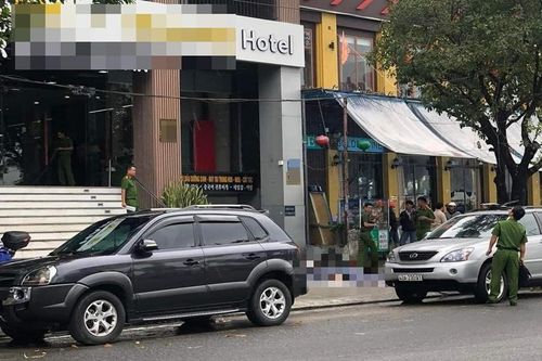 Điều tra nguyên nhân du khách rơi từ tầng cao khách sạn xuống đất tử vong