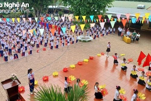Phát huy sức mạnh đoàn kết, xây dựng quê hương Nghĩa Mai ngày càng giàu đẹp