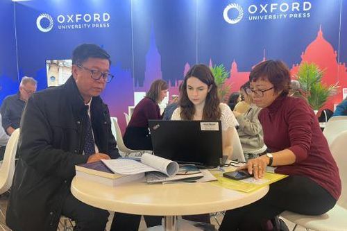 Nhà xuất bản Chính trị Quốc gia Sự thật dự Hội chợ Sách Frankfurt
