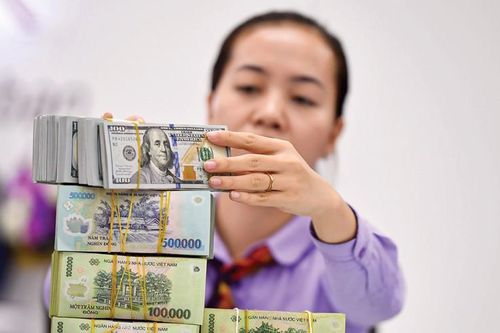 Nới lỏng điều kiện vay để kích hoạt nền kinh tế