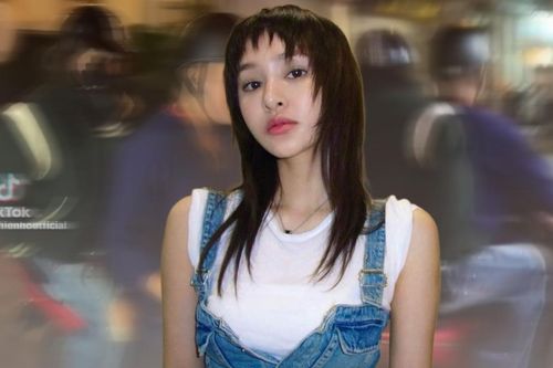 Hậu rao bán G63, Hiền Hồ ngại ngùng khi chạy show ca hát bằng... xe ôm