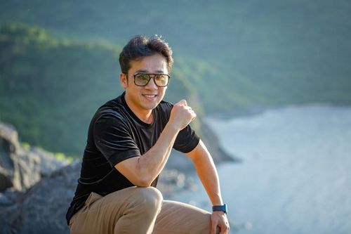 Ca sĩ Quang Hào thích đi chợ, vào bếp và yêu nước mắm