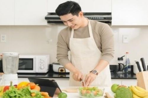 Phái mạnh làm gì để chinh phục chị em nhân Ngày Phụ nữ Việt Nam 20/10?