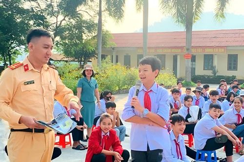 Bát Xát: Gần 500 người được tuyên truyền pháp luật