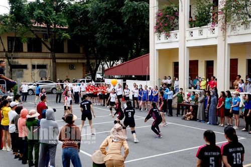 Bế mạc Giải bóng chuyền hơi nữ Công an tỉnh mở rộng năm 2023