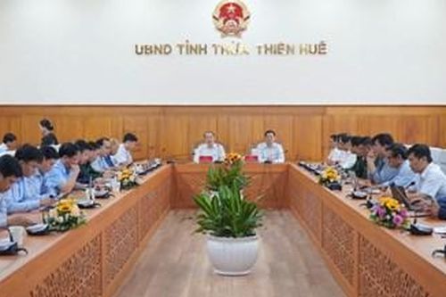 Lãnh đạo tỉnh chỉ đạo trực tuyến ứng phó với diễn biến mưa lũ
