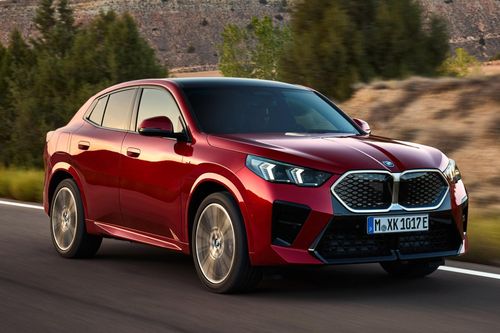 Chi tiết SUV điện hạng sang cỡ nhỏ BMW iX2 2024 vừa ra mắt