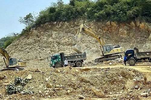 Ninh Bình: Xin áp dụng cơ chế đặc thù trong khai thác khoáng sản làm vật liệu xây dựng