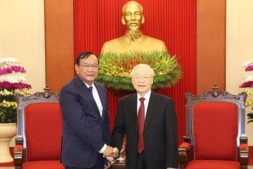 Tổng Bí thư Nguyễn Phú Trọng tiếp Đoàn đại biểu cấp cao Ban Đối ngoại Trung ương Đảng Nhân dân Campuchia