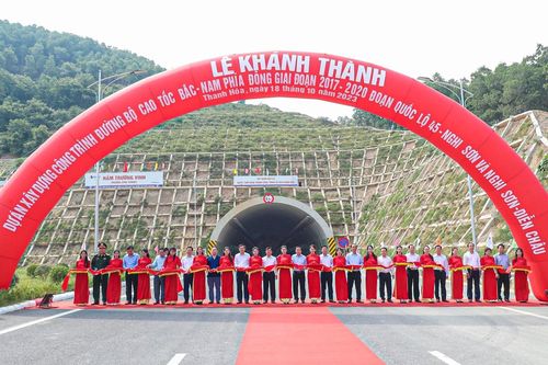 Khánh thành hai cao tốc qua Thanh Hóa, Nghệ An
