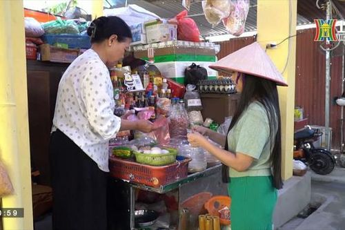 Đi chợ truyền thống