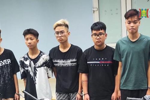 Thiếu tiền chơi game, nhóm thanh thiếu niên rủ nhau đi cướp