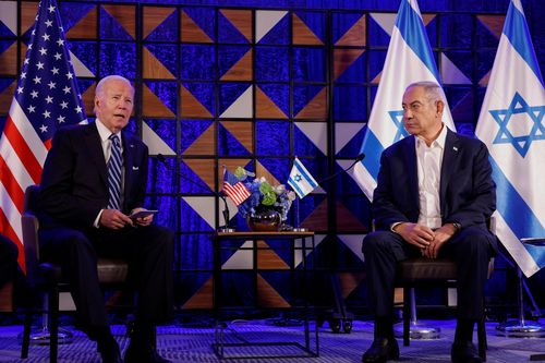 Ông Biden ở Israel, nói 'phía bên kia' tập kích bệnh viện Gaza