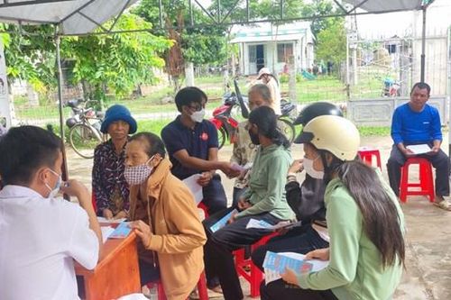 Bảo hiểm y tế - Người bạn đồng hành cho bệnh nhân lao