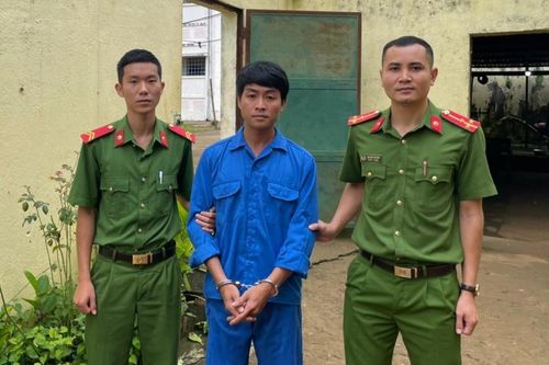 Đắk Nông: Bắt đối tượng nổ quen biết lãnh đạo bộ, ngành trung ương để lừa đảo chiếm đoạt tài sản