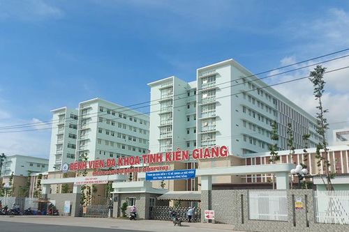 Hai vợ chồng bác sỹ tự tử qua đời tại bệnh viện