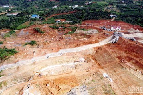 Đề xuất công bố tình huống khẩn cấp với sự cố sạt trượt đất tại khu vực hồ Đông Thanh