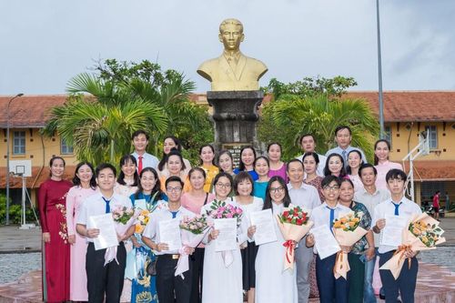 Truyền lửa truyền thống cách mạng vùng đất Tây Đô