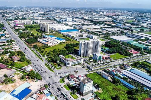 Tin bất động sản ngày 19/10: Long An xử phạt 14 công ty vi phạm trong lĩnh vực xây dựng