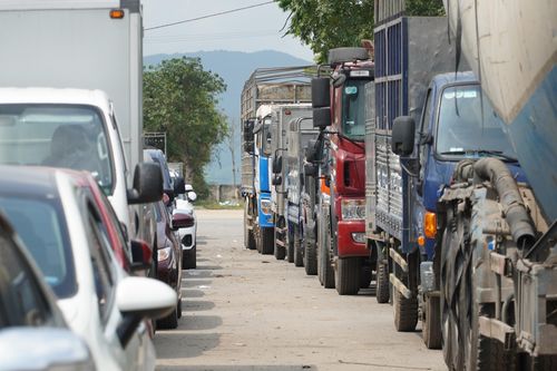 11 địa phương có nguy cơ tái diễn ùn tắc đăng kiểm vào cuối năm