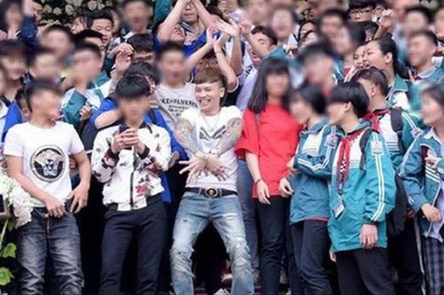 'Tầm thường hóa' sự nổi tiếng