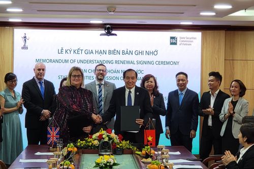 ICAEW hỗ trợ Việt Nam nâng cao chất lượng nguồn lực về chứng khoán