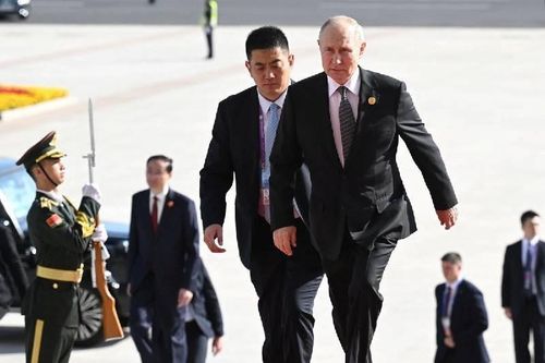 Ông Putin xách vali hạt nhân sang Trung Quốc