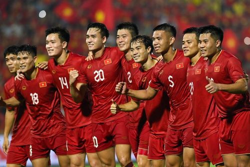 Việt Nam vào bảng đấu nhẹ ở vòng loại World Cup: HLV Troussier cần giữ lời hứa