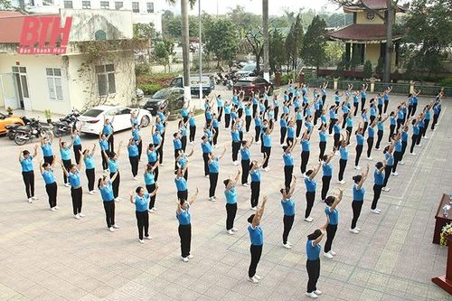 Đóng góp tích cực vào sự phát triển của thành phố