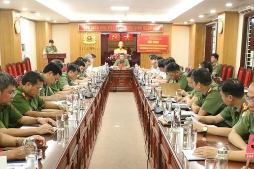 Góp ý dự thảo Luật Căn cước và Luật Lực lượng tham gia bảo vệ an ninh, trật tự ở cơ sở