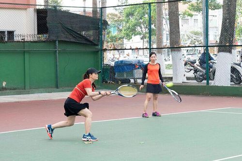 Phát triển phong trào quần vợt