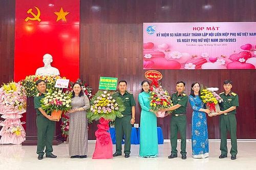 Họp mặt kỷ niệm 93 năm Ngày thành lập Hội Liên hiệp Phụ nữ Việt Nam