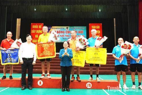 150 vận động viên tham gia Giải bóng chuyền hơi Người cao tuổi tỉnh Tuyên Quang năm 2023
