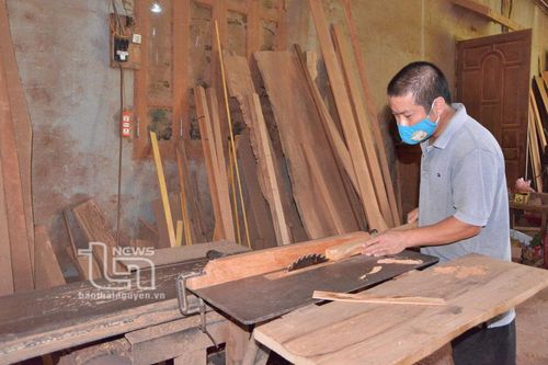 Sản phẩm mộc mỹ nghệ giảm sức hút, làng nghề gặp khó