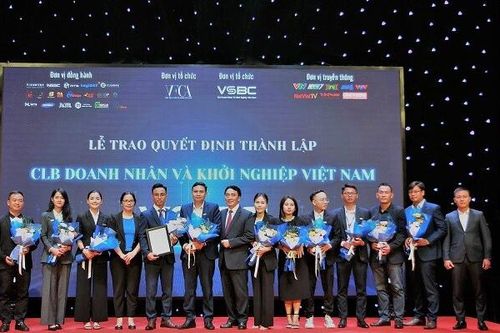 Câu lạc bộ Doanh nhân và Khởi nghiệp Việt Nam chính thức ra mắt