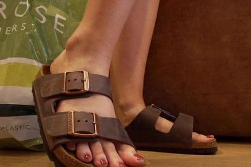 Hành trình từ trò đùa tới đế chế hàng tỷ USD của công ty dép Birkenstock