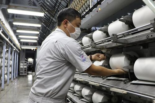 Đơn hàng hẹp, Sợi Thế Kỷ mới đi được 22% kế hoạch lợi nhuận năm