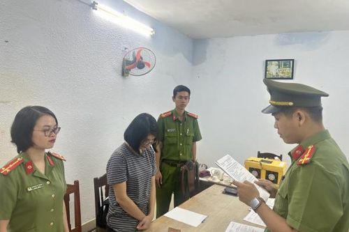 Khởi tố Giám đốc và 8 nhân viên Công ty Starlight