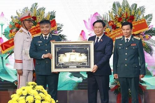 Kỷ niệm 60 năm truyền thống Quân chủng Phòng không- Không quân