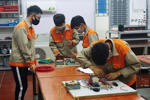 Trường Cao đẳng Lào Cai hợp tác với Hàn Quốc đào tạo nghề chất lượng cao cho địa phương và vùng Tây Bắc