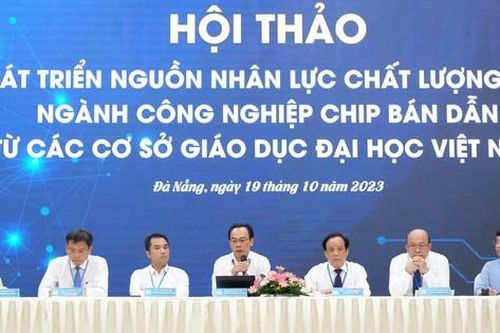 Số sinh viên theo học ngành vi mạch bán dẫn còn rất thấp