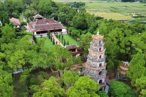 Ngôi chùa tuổi đời hơn 400 năm tại Cố đô Huế tên gì?