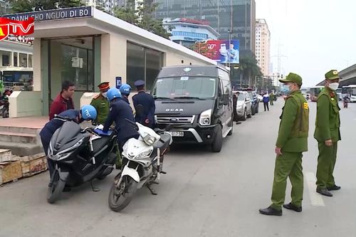 Hà Nội siết chặt kiểm soát vận tải hành khách